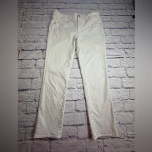 American Eagle Outfitters Straight Leg White Women’s Jeans. Size 10L.